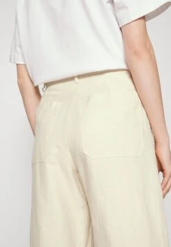 Carmine - Trousers - Ecru -The LBD Shop 6b9b0978b3554287bb812cb4193c12a7