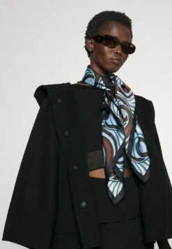 Caliga - Summer Jacket -The LBD Shop 71f8c77b244240019b059bce54f6cc5b