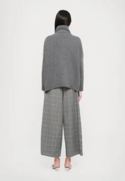 BORGIA - Jumper - Antracite 14 BORGIA - Jumper - Antracite -The LBD Shop 75c85500db6a44179c9bfecf2bcc041a