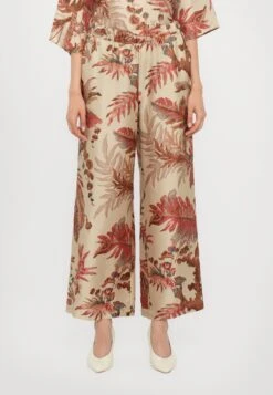 TEMIDE - Trousers - Beige