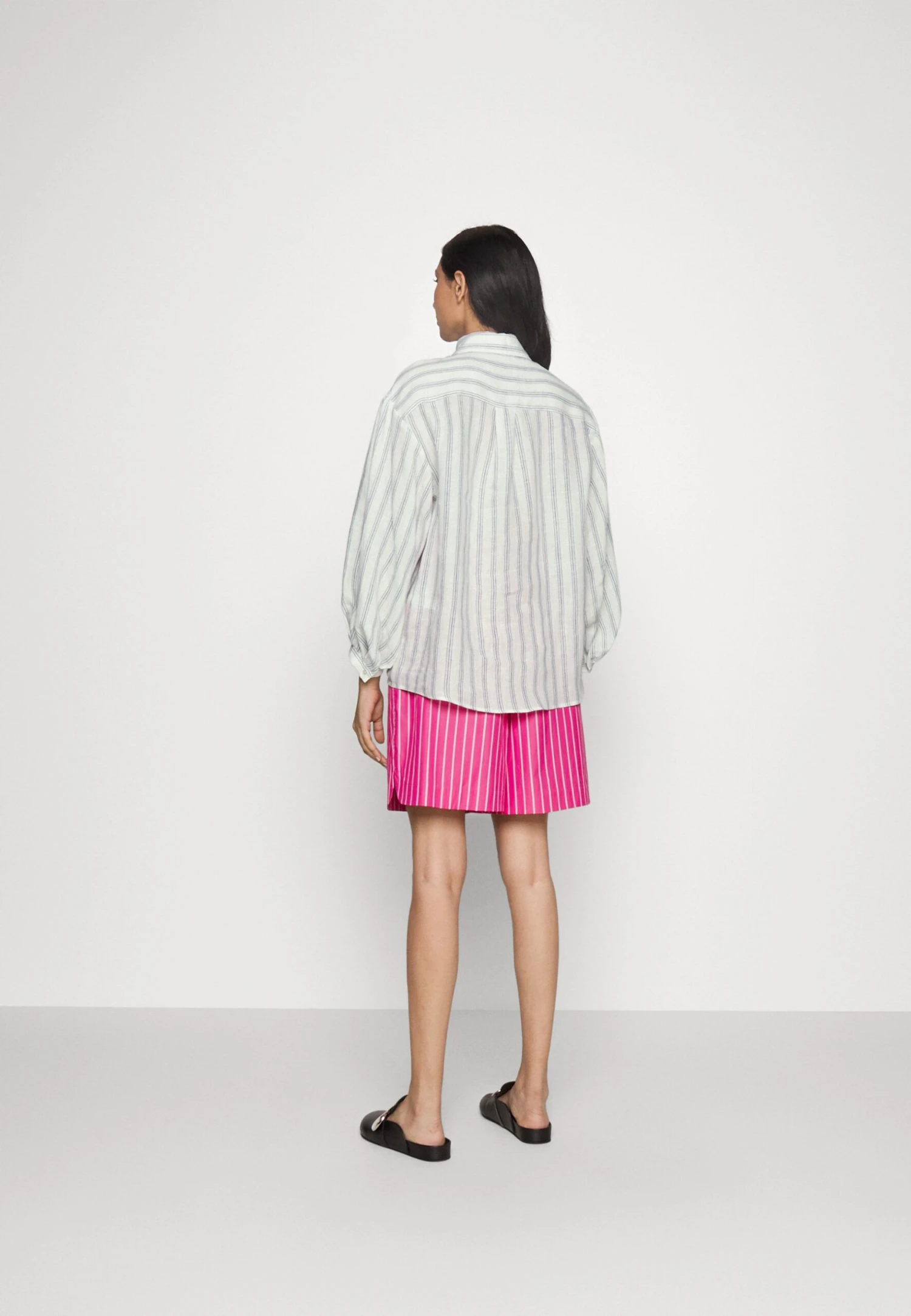 Nerina - Button-Down Blouse - Blu 3 Nerina - Button-Down Blouse - Blu - Image 3