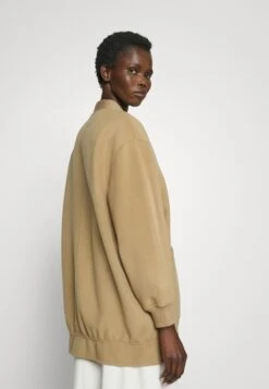 Zelma - Classic Coat -The LBD Shop 79b2d08ea3514fe4bb1d04fd317d0f17