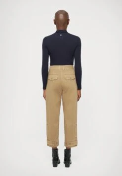 COLONIA - Trousers - Deserto 9 COLONIA - Trousers - Deserto -The LBD Shop 7a18058ca0754f589d5bd3ca565fe85b