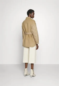 Paprica - Light Jacket - Cammello -The LBD Shop 7b623adf262f47978a13b7a7e02c8672