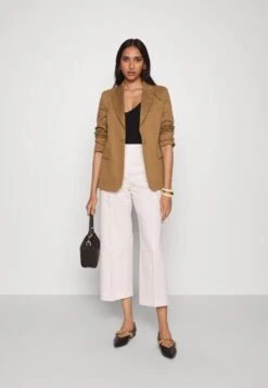 Gelosia - Blazer - Cuoio 7 Gelosia - Blazer - Cuoio -The LBD Shop 7f8f5bf16a96403a86751c6e97df7bd7