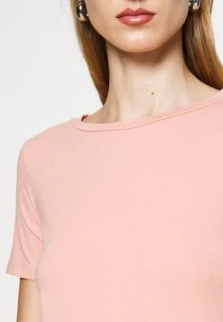 Multib - Basic T-Shirt - Pesca 11 Multib - Basic T-Shirt - Pesca -The LBD Shop 809729c9e0bc42d898042761f6d63b93