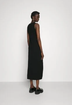 Robinia - Jumper Dress - Nero -The LBD Shop 80f2cbab6b8e4d73a241649d8ab7bf70