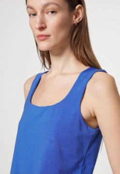 Multic - Top - Bluette -The LBD Shop 87c9dab71bc2436e8d599a025e8f1d63