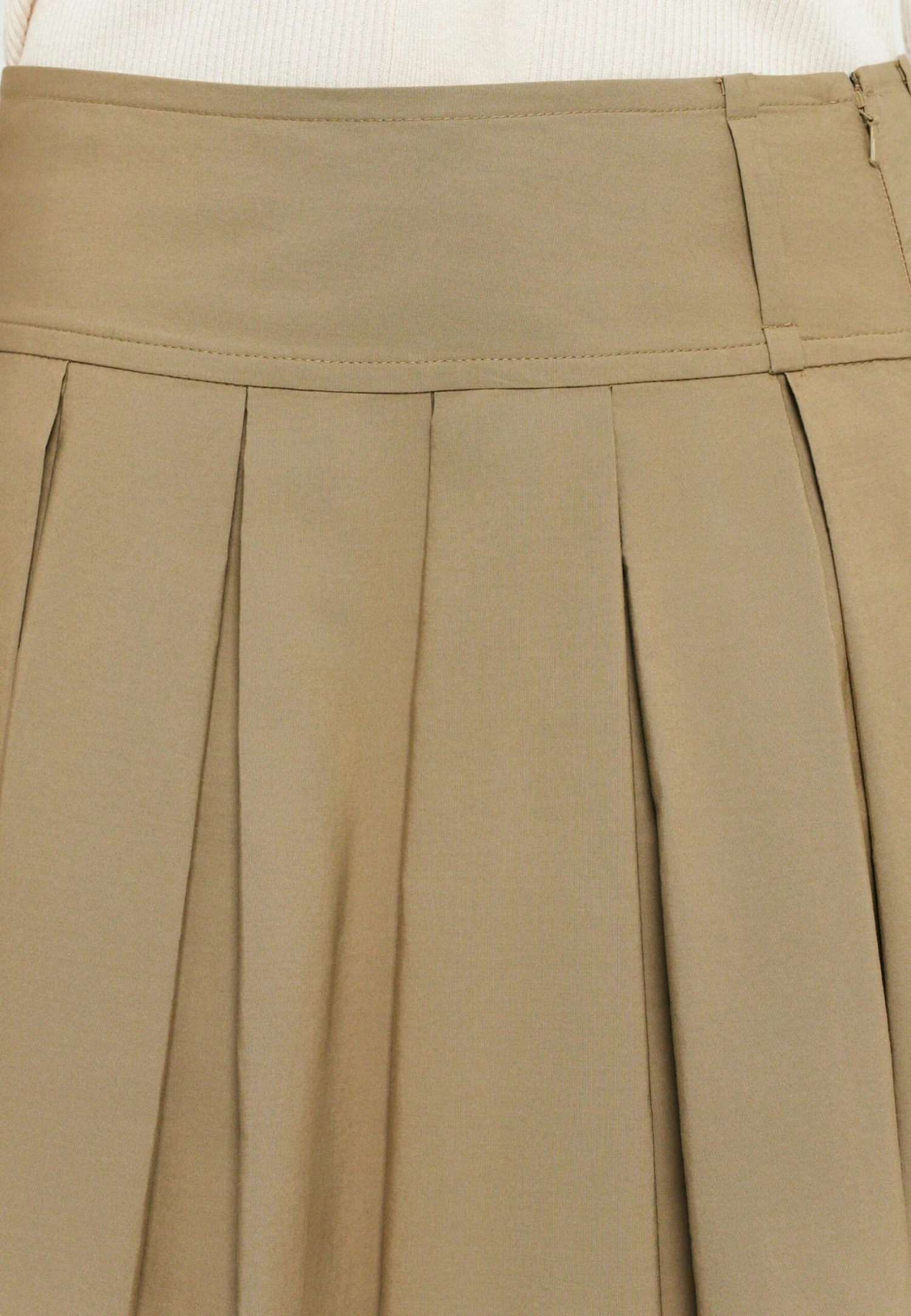 AGIATE - Pleated Skirt - Deserto 7 AGIATE - Pleated Skirt - Deserto - Image 7