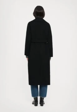MANU - Classic Coat - Nero -The LBD Shop 8ad86874fc3f4abfb843bba9b719e560