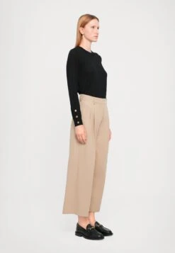 VETTURA - Trousers - Beige -The LBD Shop 9070d3a9a70145bda246d391249fe378