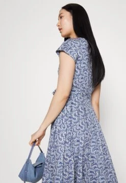 Viaggio - Day Dress -The LBD Shop 9afe5f63c85842a98567df597f7fd5b4