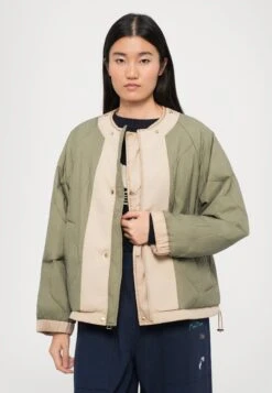 ARLES - Winter Jacket - Beige 12 ARLES - Winter Jacket - Beige -The LBD Shop a23088cc4040449ebeebb415d3887c0f