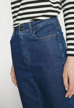 Palo - Bootcut Jeans -The LBD Shop a3f7d0c3c67c4ff58d8b07944c1ab91c