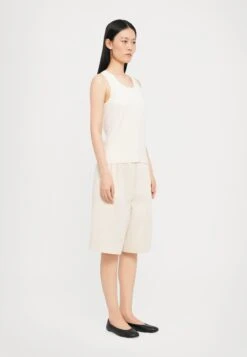 ASBUURG - Top - Bianco Avorio 10 ASBUURG - Top - Bianco Avorio -The LBD Shop a48f9c6de9d242c7a75e8b123c2e626c