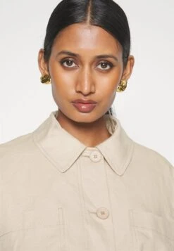 Dolmen - Summer Jacket 9 Dolmen - Summer Jacket -The LBD Shop a738cb7de7314299ba1af090890b96d8