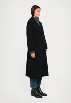 MANU - Classic Coat - Nero -The LBD Shop a97924490fe442d79ef4bb1e833c0f2a