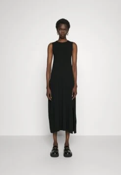 Robinia - Jumper Dress - Nero