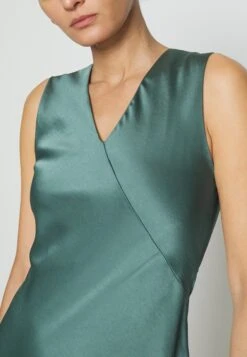 Pietra - Cocktail Dress / Party Dress - Verde Scuro -The LBD Shop aa7444acaccc4ea89ccb3ff9d24a29c4