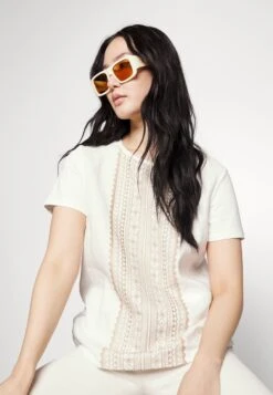 Ideo - Print T-Shirt - Bianco 9 Ideo - Print T-Shirt - Bianco -The LBD Shop aa87919484ef43d886bceea4ef267f5a