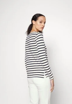 Fretty - Long Sleeved Top -The LBD Shop aaee43d2dcb24393b7e9094424d8cb52