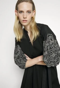 Fingere - Cocktail Dress / Party Dress - Black -The LBD Shop ac4e9e4639e5498eb8dc5fdd02972890