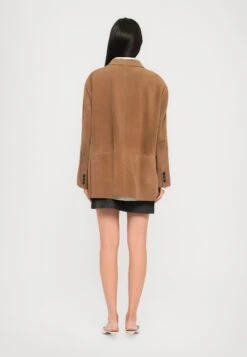 ROLANDA - Leather Jacket - Deserto -The LBD Shop afde1e20ceb74297ab001c3a647861e9