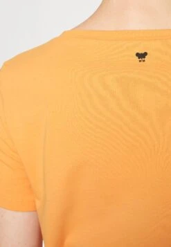 Multib - Basic T-Shirt - Arancio 9 Multib - Basic T-Shirt - Arancio -The LBD Shop b36293ae37284fb48a8d809f70995ae3