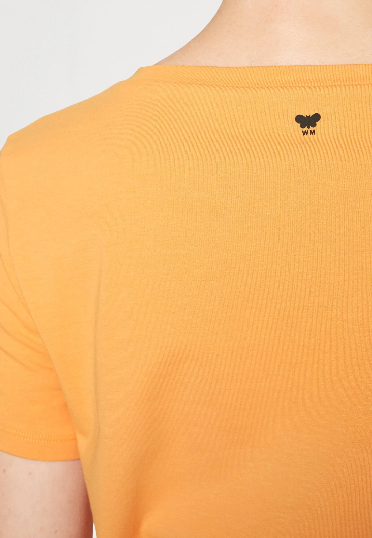 Multib - Basic T-Shirt - Arancio 4 Multib - Basic T-Shirt - Arancio - Image 4
