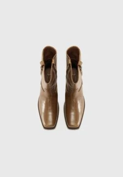 RANCH - Cowboy/biker Ankle Boot - Fango 10 RANCH - Cowboy/biker Ankle Boot - Fango -The LBD Shop b54e9b9e79db4c6c8c13a5b339efba2f