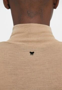 TESEO - Jumper - Cammello -The LBD Shop b657ef52a4c34108a00fdaf81f3ebd3d