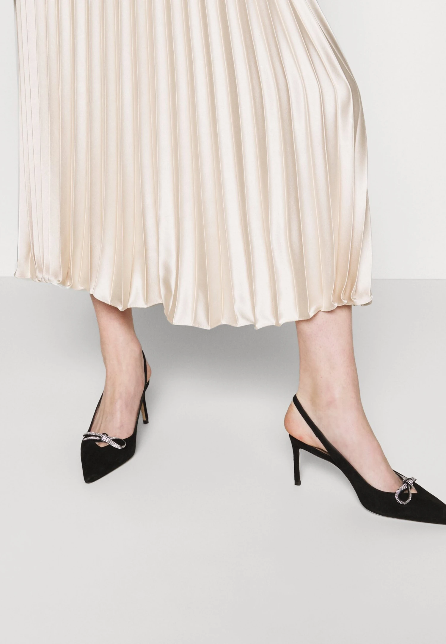 Gavino - Pleated Skirt - Avorio 6 Gavino - Pleated Skirt - Avorio - Image 6