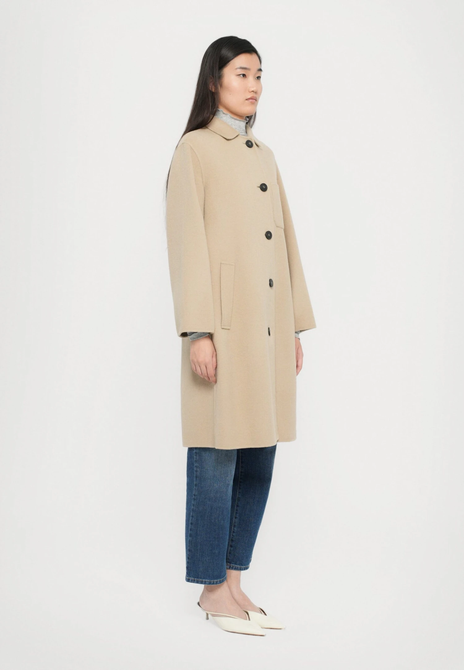 ZENONE - Classic Coat - Beige 4 ZENONE - Classic Coat - Beige - Image 4