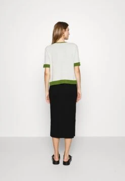 Curve - Jumper - Green 8 Curve - Jumper - Green -The LBD Shop c142d553ae5946d092ed467bf77ab060