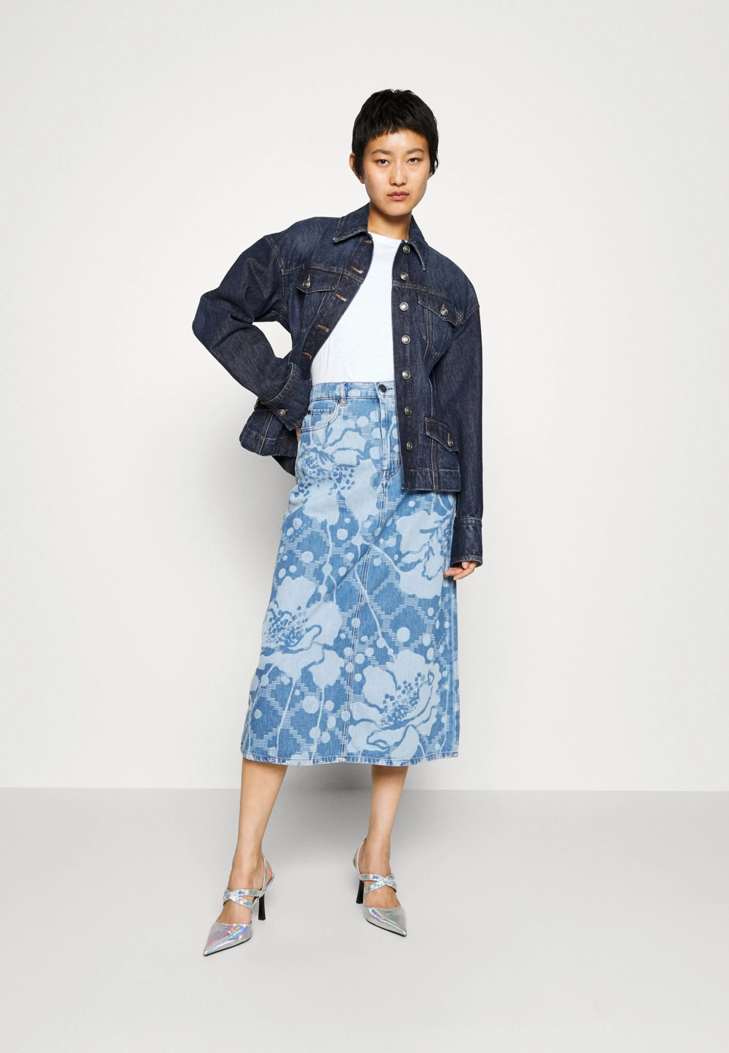 Fonte - Pencil Skirt 2 Fonte - Pencil Skirt - Image 2