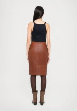 PAPAILE - Leather Skirt - Brown 9 PAPAILE - Leather Skirt - Brown -The LBD Shop c52d075b9716471db0b99e70f6bae2b7