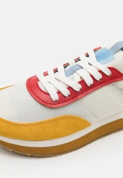 Raro - Trainers - Cammello -The LBD Shop c5cc1cac9a2d440f950886f848dfc8cb