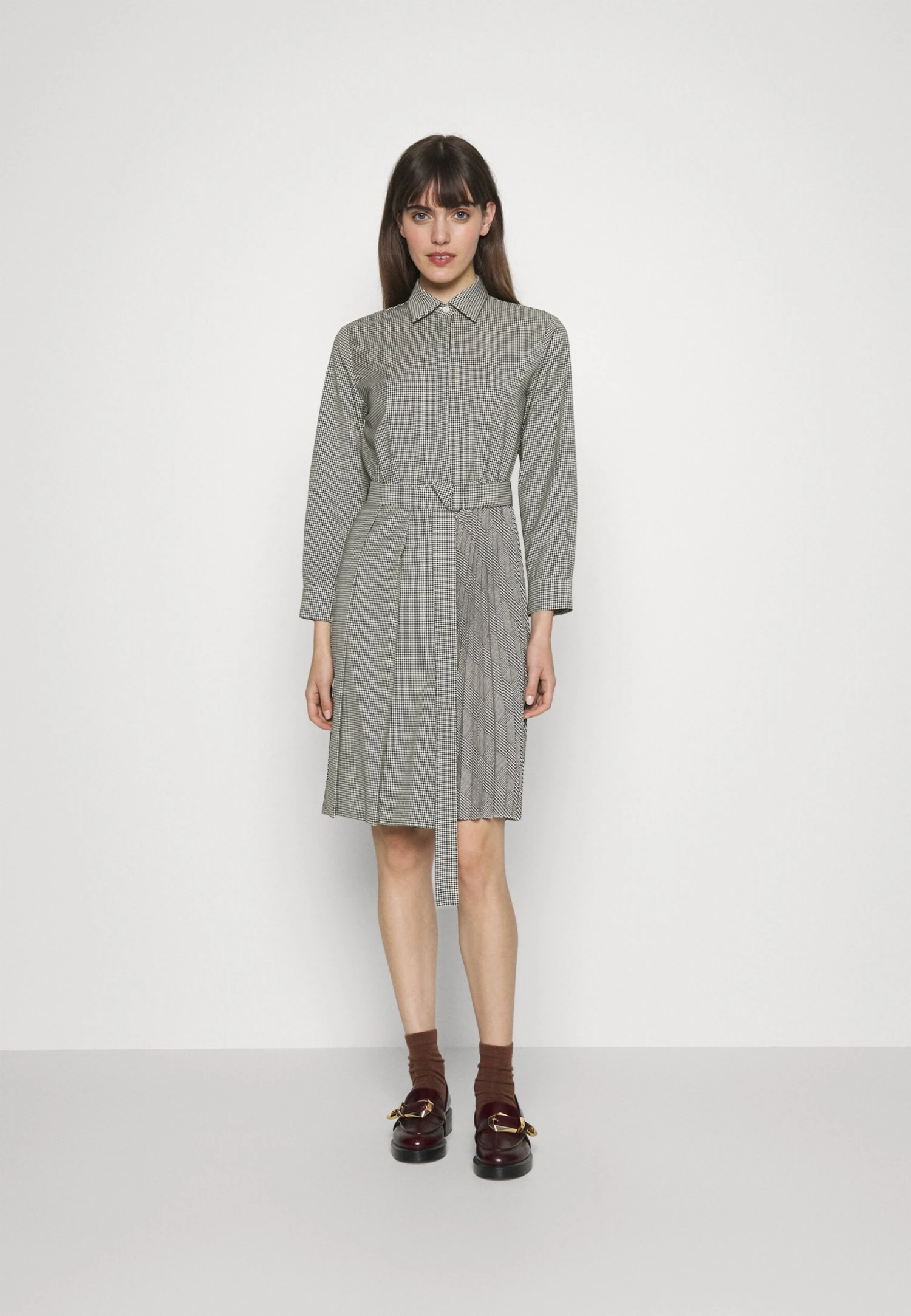 Cabiria - Day Dress 1 Cabiria - Day Dress