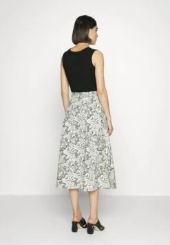 Filippo - A-Line Skirt - Nero -The LBD Shop c9bb8b2d59fe4cacaeefae669901d695