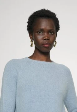 Ghiacci - Jumper - Azzurro -The LBD Shop ccfb5cf5517245f78d2cf4bef8c169a0