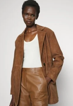 Artu - Short Coat - Cuoio -The LBD Shop cf011b2417064c058ecadf9b7c559f91