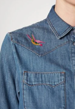 Lodi - Blouse - Blu 11 Lodi - Blouse - Blu -The LBD Shop d0492860dc5345e7a49234d3b93775eb