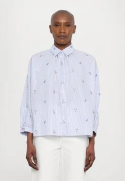 GILLY - Button-down Blouse - Light Blue