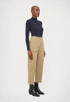 COLONIA - Trousers - Deserto 10 COLONIA - Trousers - Deserto -The LBD Shop d1782e62b034457782fd7dcb095d30ac