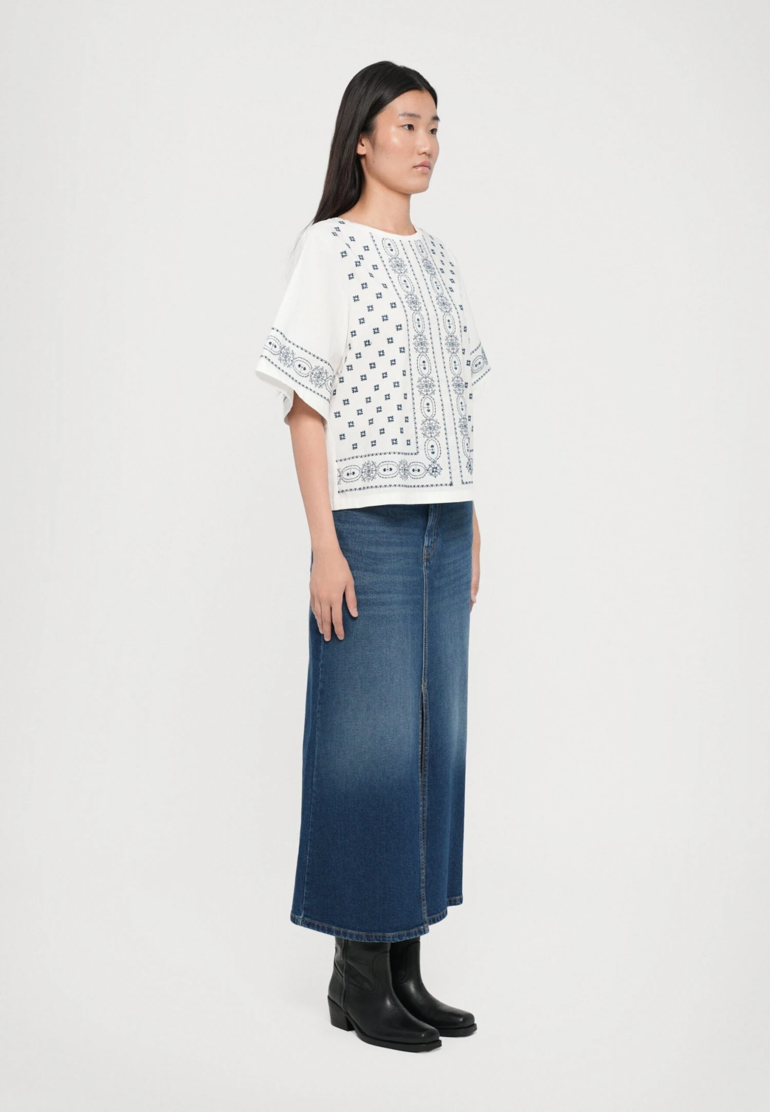 ELODIA - Top - Off White 4 ELODIA - Top - Off White - Image 4