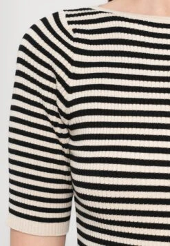 WASER - Long Sleeved Top - Beige -The LBD Shop d4ca84972fc74484a11c496941c6dec0