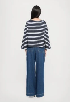 CAMPALE - Long Sleeved Top - Blu Marino -The LBD Shop d6cdcb04fc744b43a8cfcbfcdfdca787