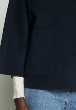 Magno - Summer Jacket -The LBD Shop d9a7fd27560b4eebb8e8c1ae65b68f01