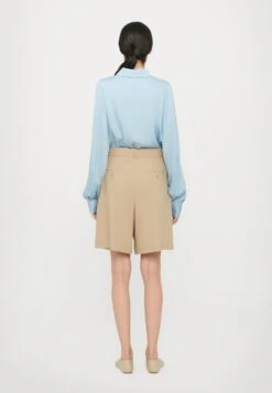 ROLF - Shorts - Beige -The LBD Shop d9b436dd4d72462094f9a0ac34346f1a