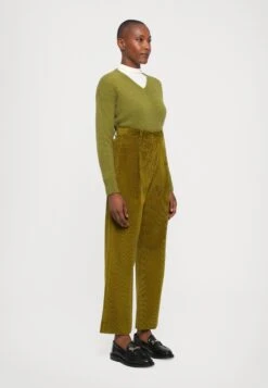 ORDINE - Trousers - Verde Oliva -The LBD Shop deac6a467b1e4a78b3ba01bf106ce409